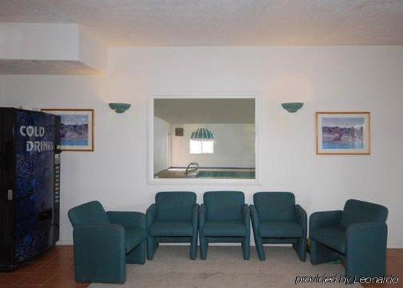 Rodeway Inn & Suites มอนติเชลโล ภายใน รูปภาพ